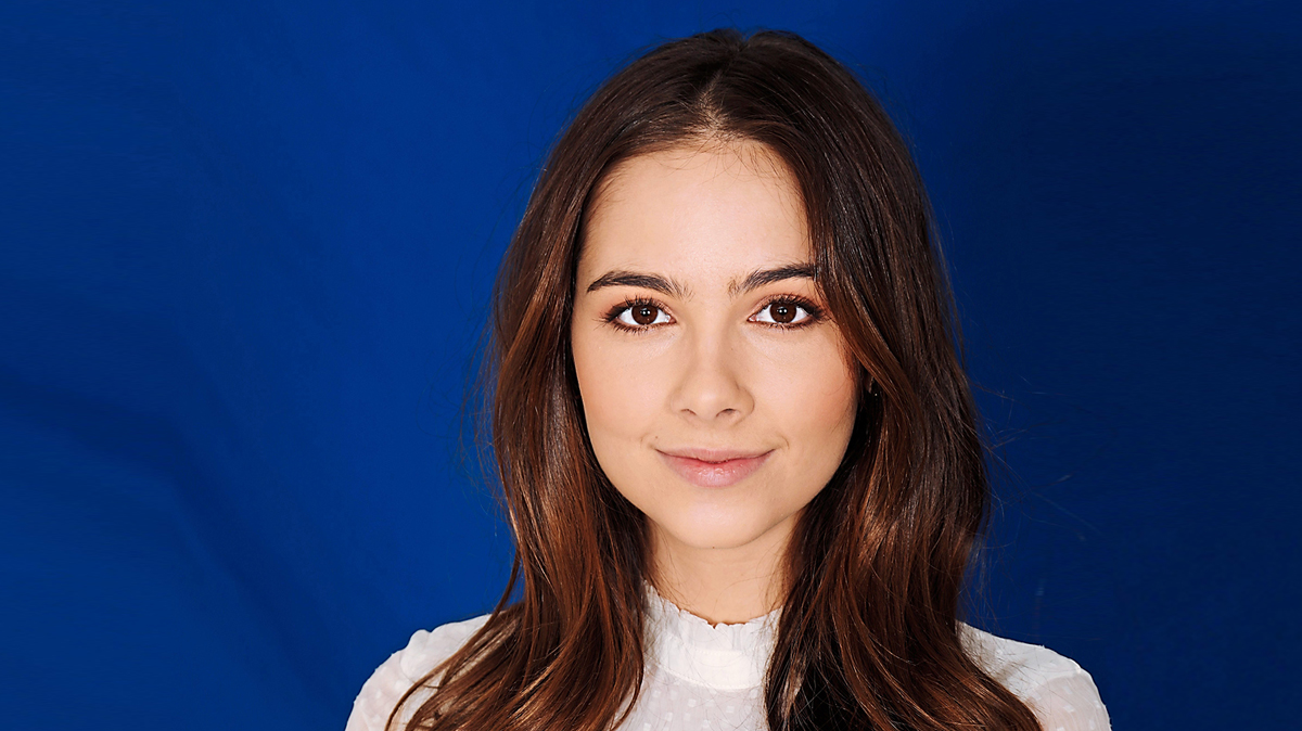 General Hospital's Haley Pullos Opens up about Growing up On TV
