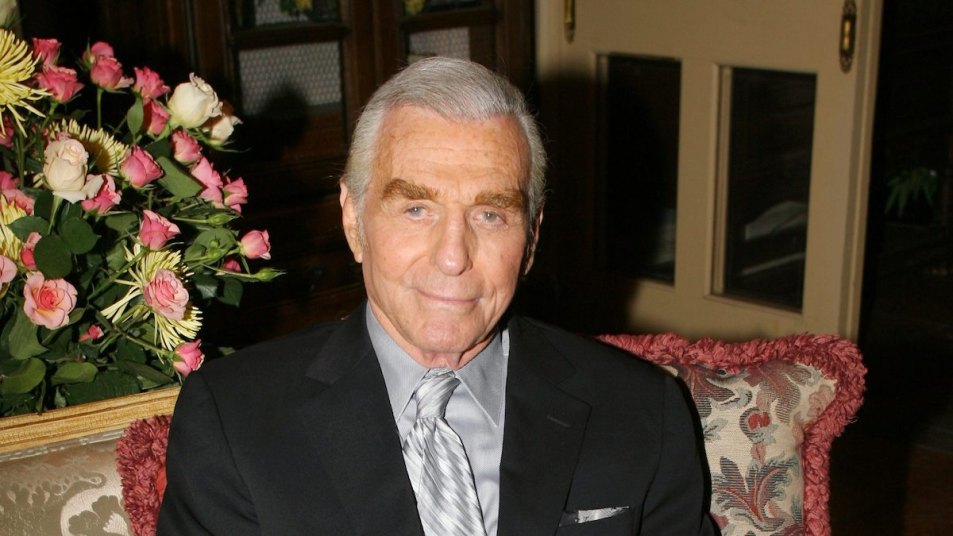 Y&R Stars Remember the Late Jerry Douglas | Soaps In Depth