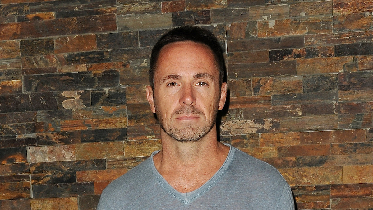 William deVry